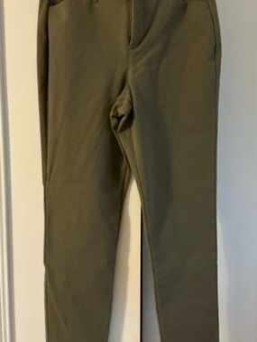 Old Navy Olive Green Pixie Pants